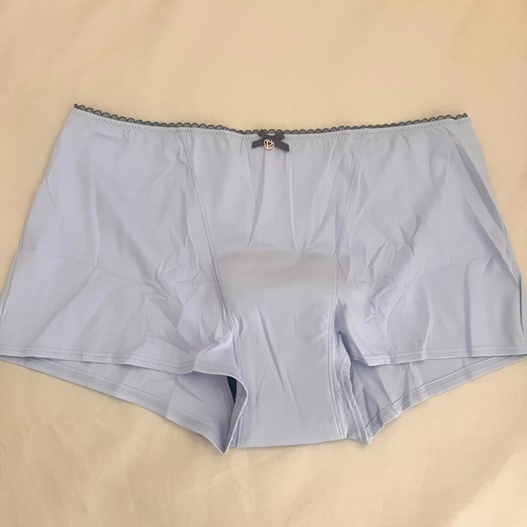 NWT VICTORIA'S SECRET PERIOD PANTY CULOTTE BOYSHORT PANTY - Picture 1 of 5